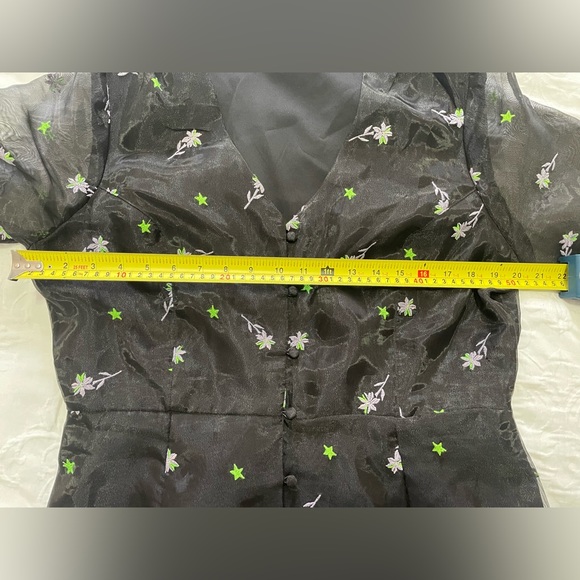 NWT ASOS DESIGN organza mini dress with all over embroidery - Picture 4 of 8